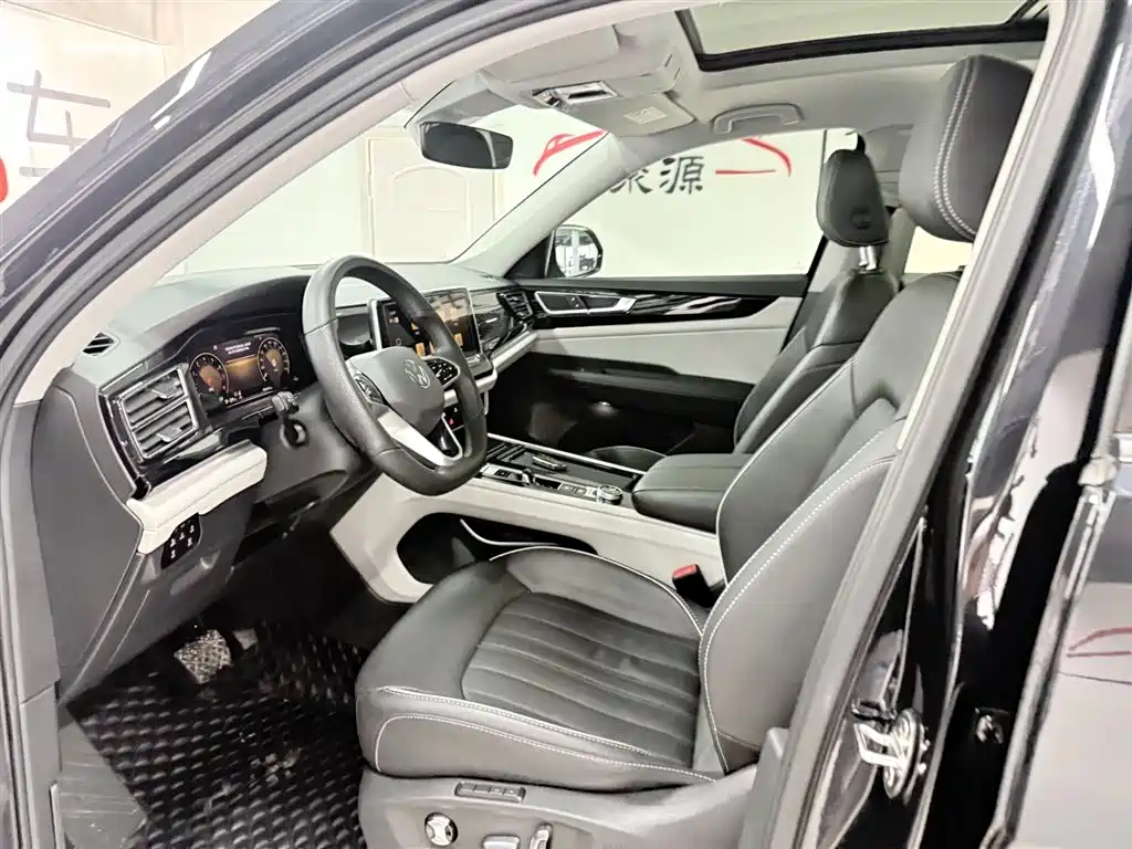 Tayron 2023 380TSI 4x4 Premium Flagship Edition