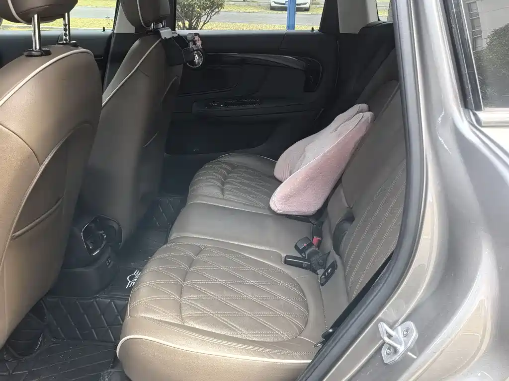 MINI Countryman 2019 1.5T Cooper Artist Weekend Edition