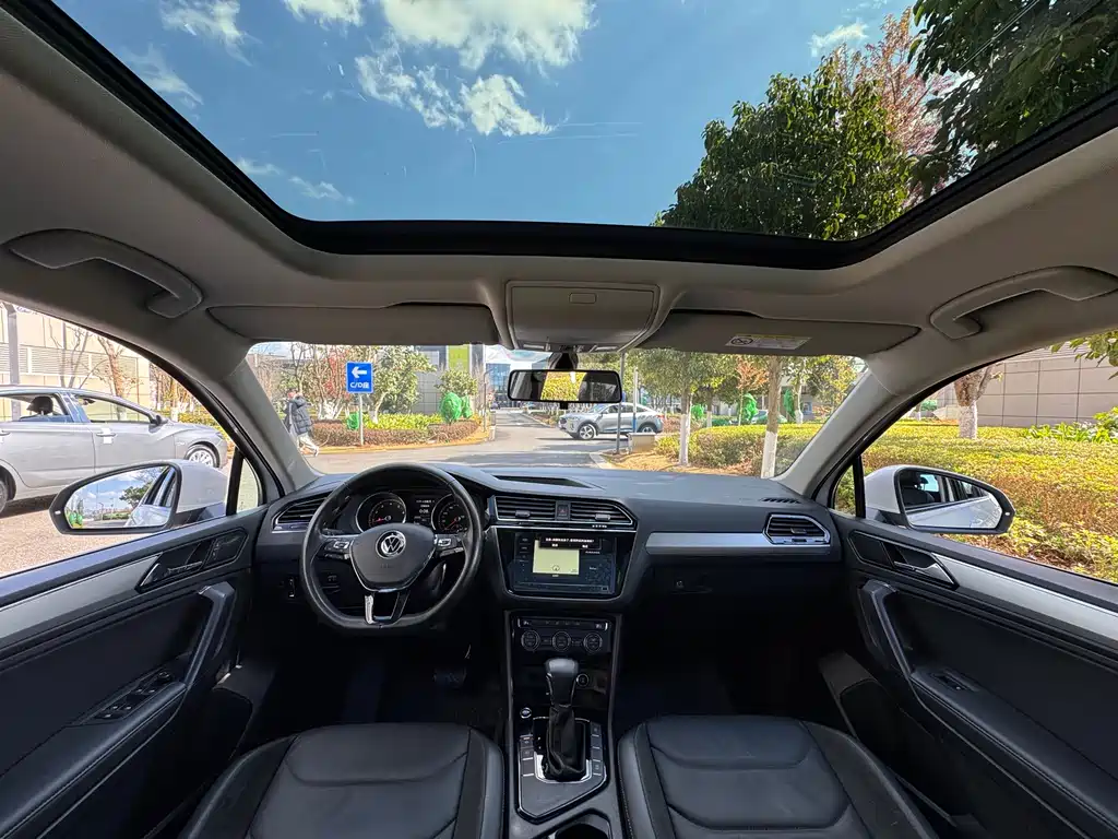 Tiguan L 2021 330 TSI Automatic Two-wheel Drive Smart Enjoy Edition
