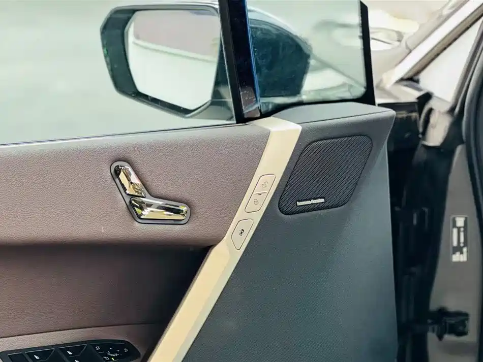 BMW iX 2023 Facelift xDrive40