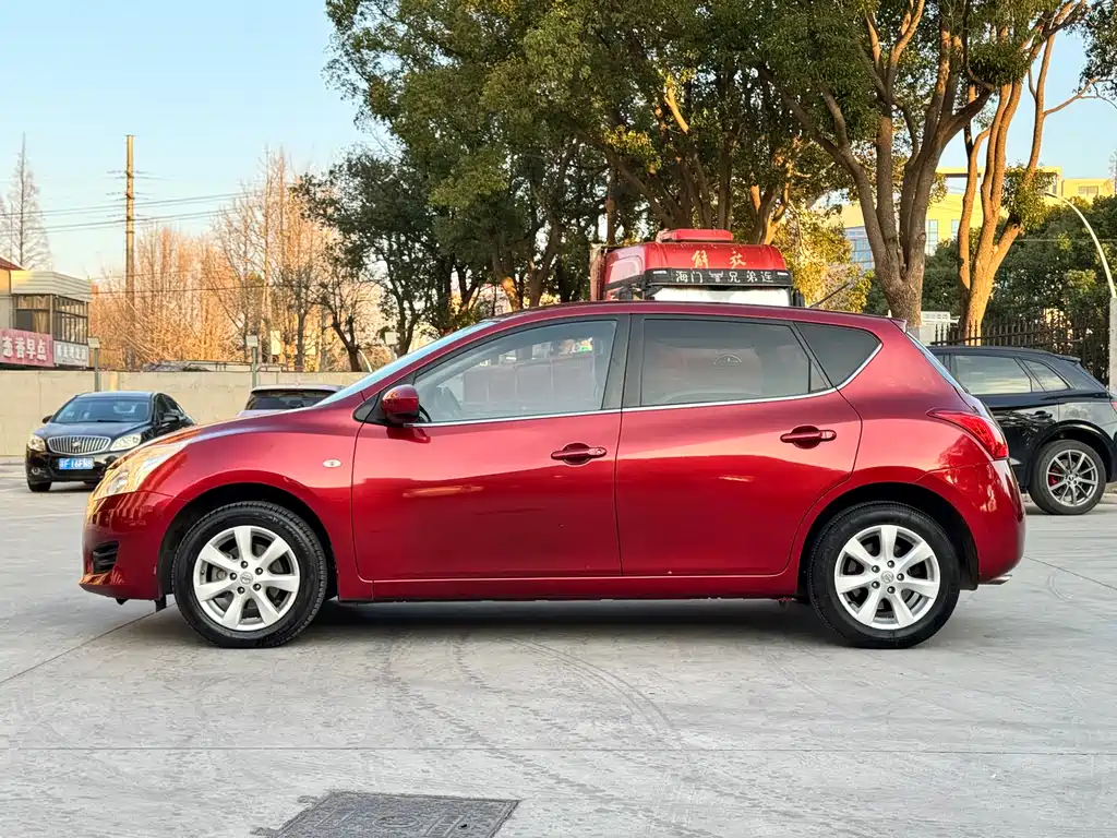 TIIDA 2014 1.6L CVT Comfort Edition