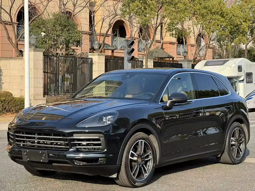 Cayenne 2018 3.0T