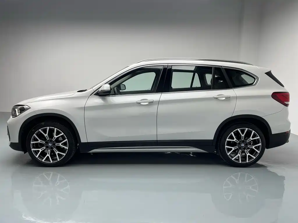 BMW X1 xDrive25Li Luxury Edition 2022