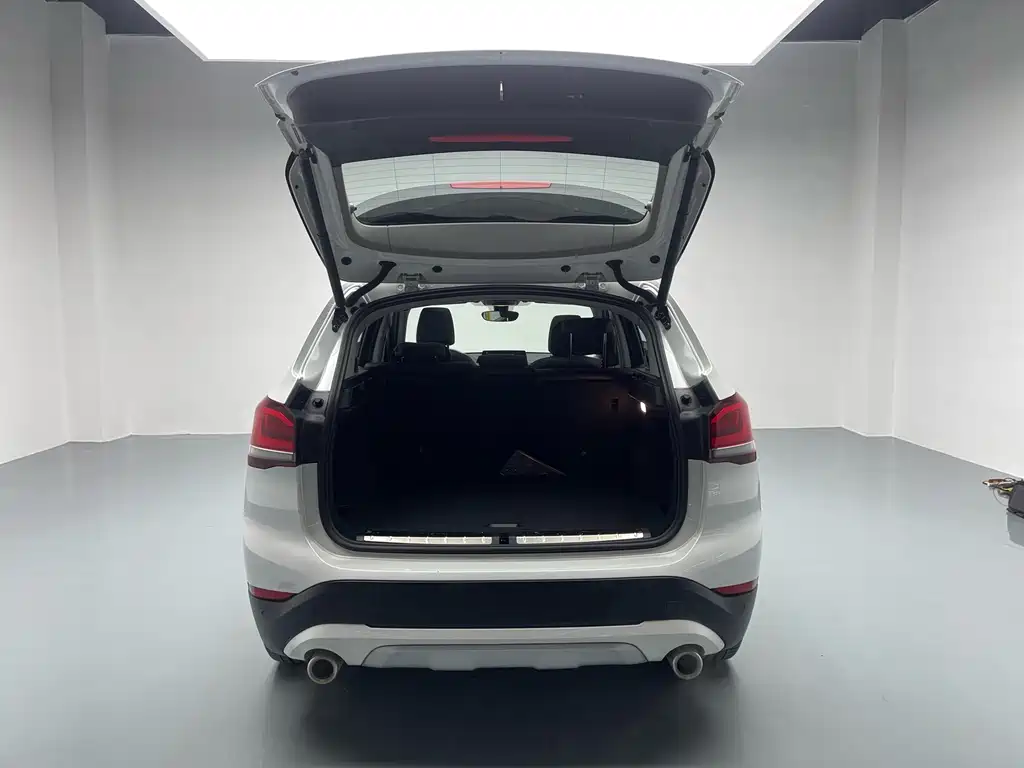 BMW X1 xDrive25Li Luxury Edition 2022