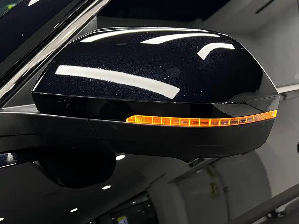 Tongyi Qianwen 2023 model 380TSI 4x4尊崇豪华版