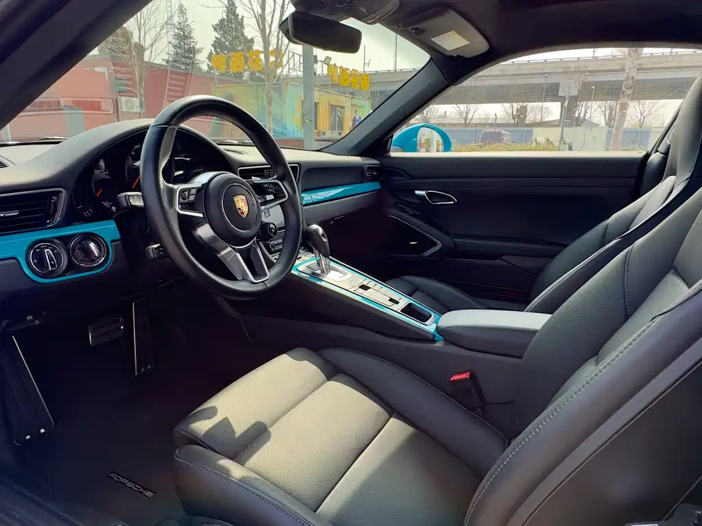 Porsche 911 2016 Carrera 3.0T