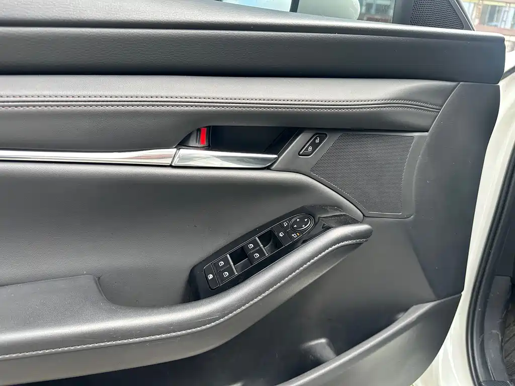 Mazda 3 Atenza 2022 2.0L Automatic Quality Edition