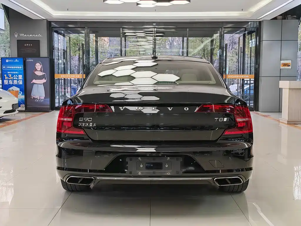 Volvo S90 Plug-in Hybrid 2019 T8 E-AWD Prestige Edition 3-seat National VI
