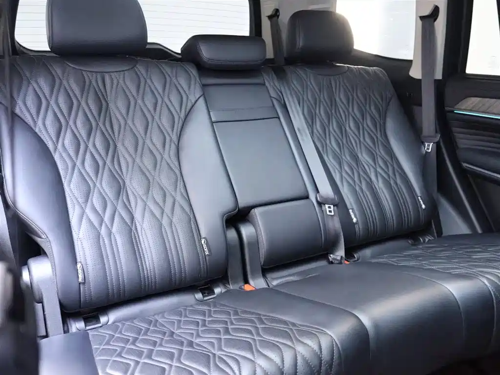 TANK 500 2022 Model Sport Edition 7-Seater
