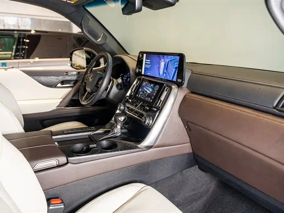 Lexus LX 2023 600 US Specification