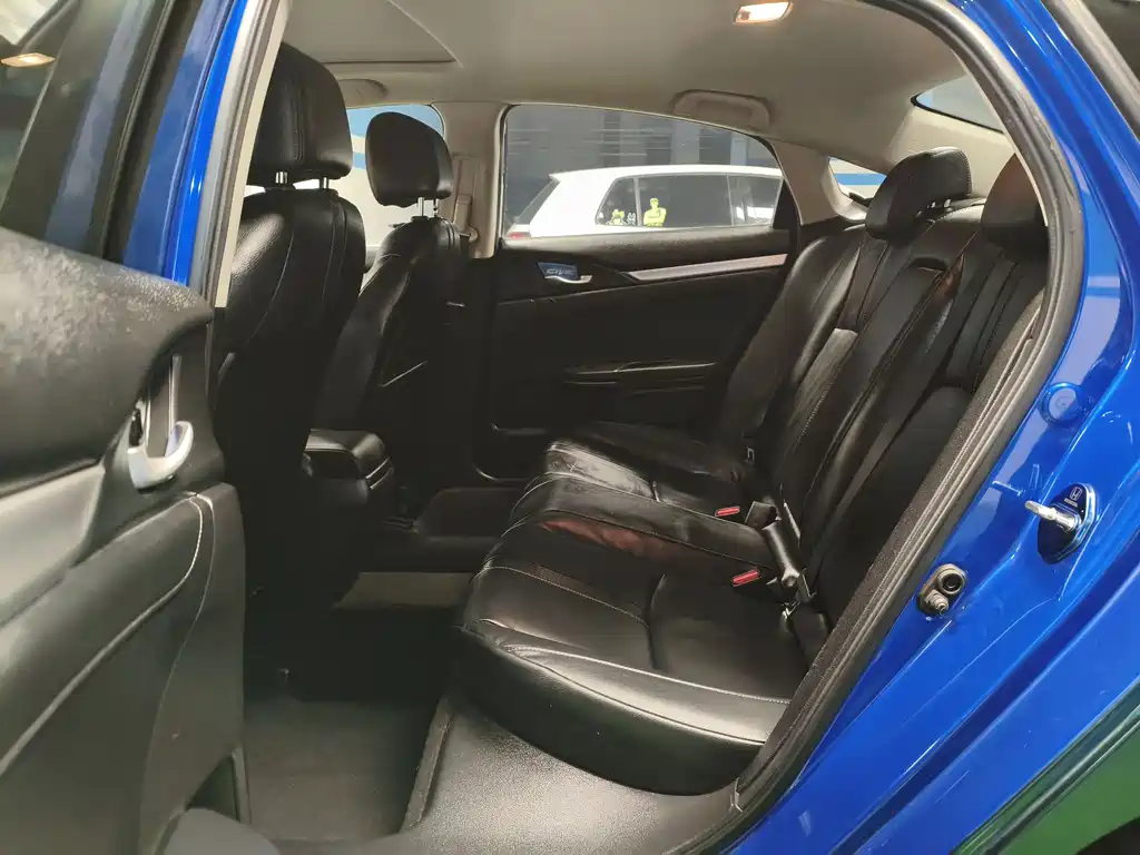 Civic 2016 220TURBO CVT Prestige Edition