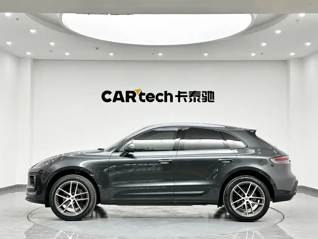 Macan 2022 2.0T