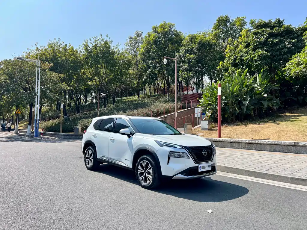 Qashqai 2023 e-POWER Hyper Hybrid Dual Motor 4WD Luxury Edition