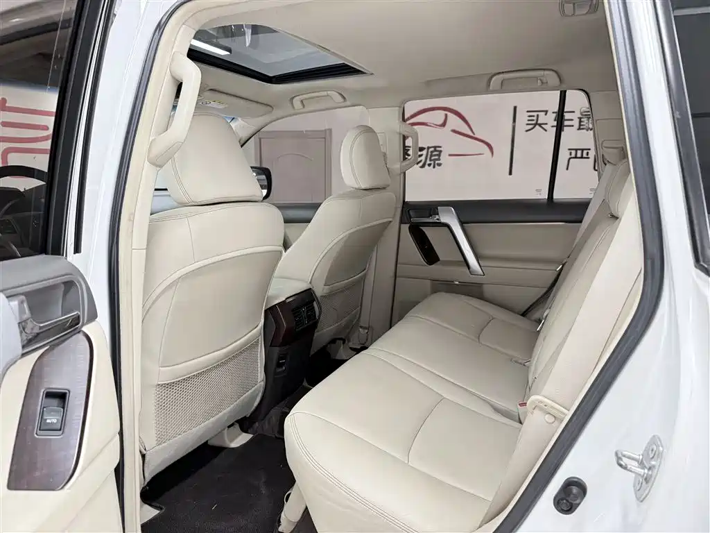Prado 2014 4.0L Automatic TX-L