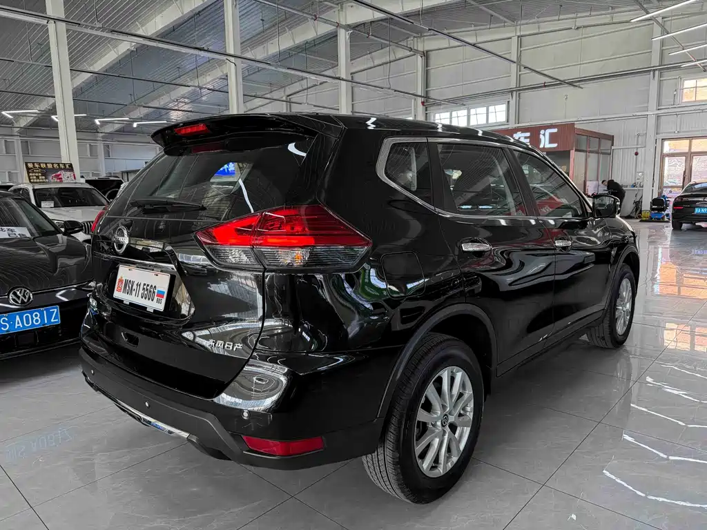 Qashqai 2022 2.0L Two-wheel drive Smart Link Comfort Edition