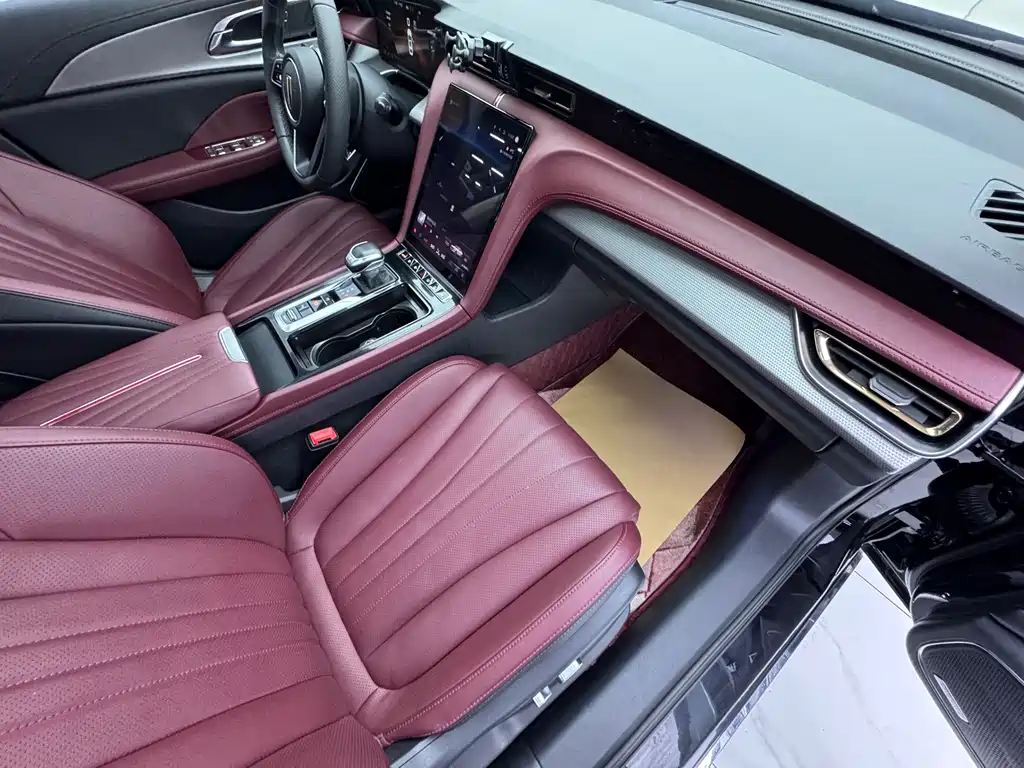 Hongqi H5 2023 Model 2.0T Automatic ZhiLian QiXiang Edition