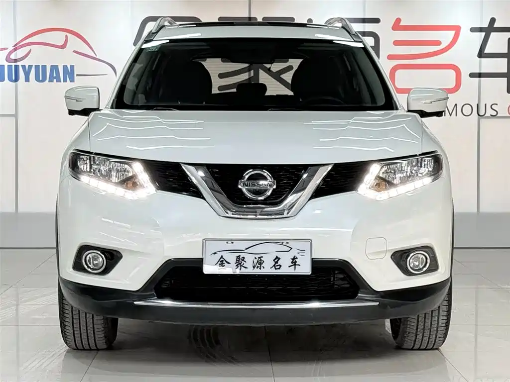 Qashqai 2014 2.0L CVT Comfort Edition 2WD