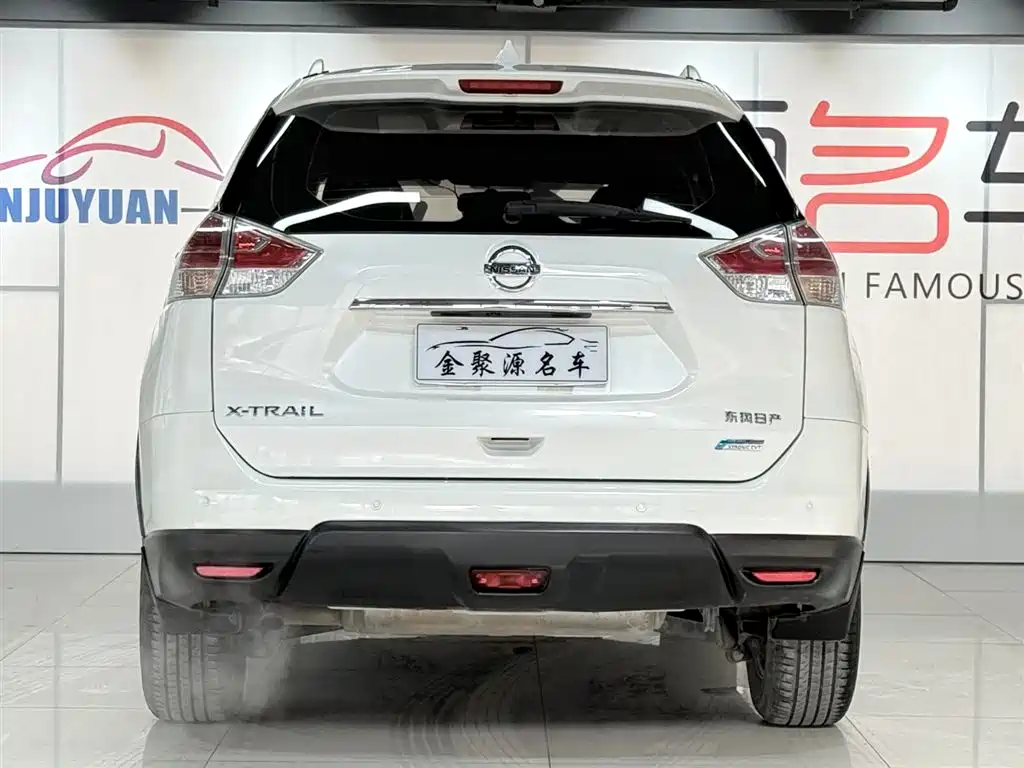 Qashqai 2014 2.0L CVT Comfort Edition 2WD