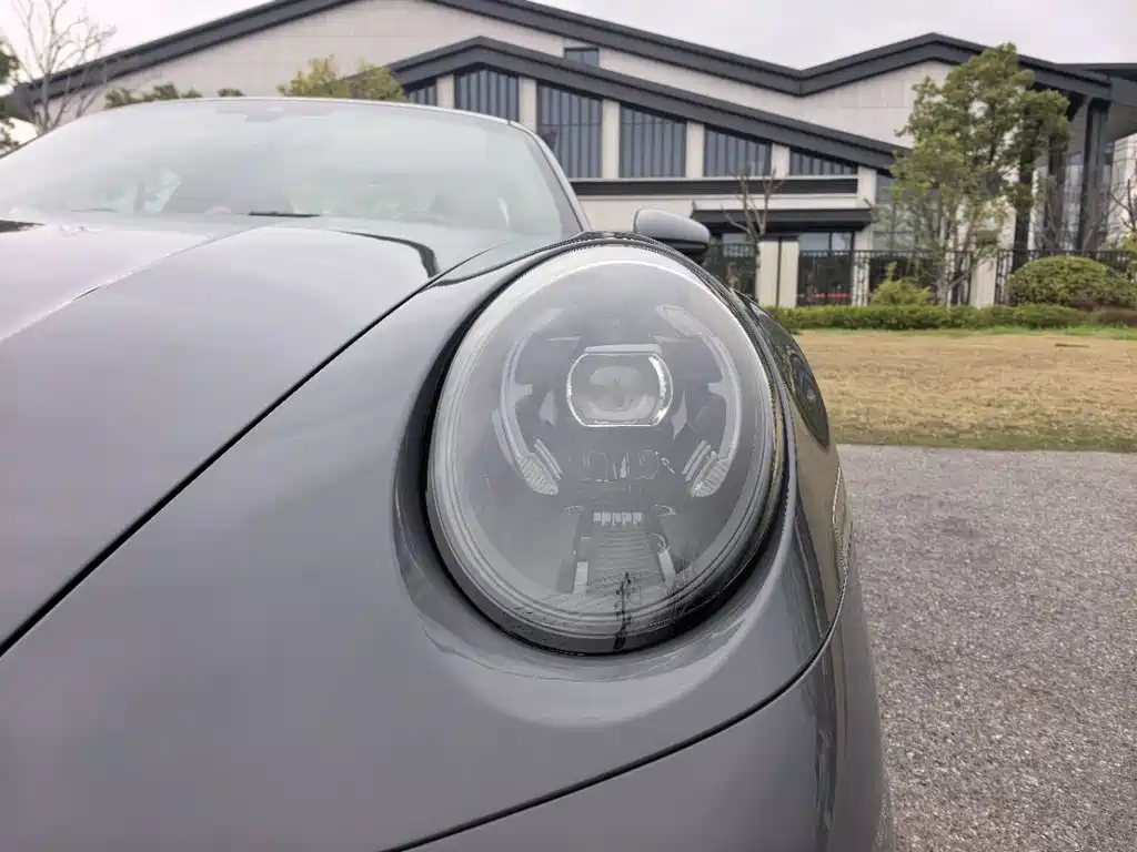 Porsche 911 2025 Carrera 3.0T