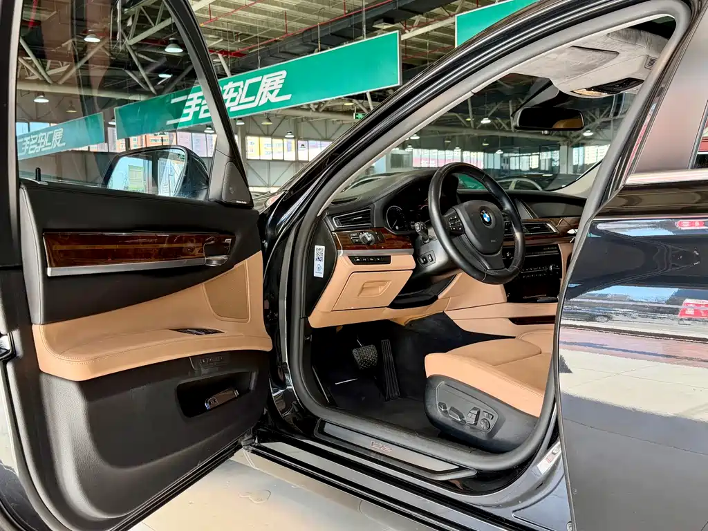 BMW 7 Series 2013 760Li