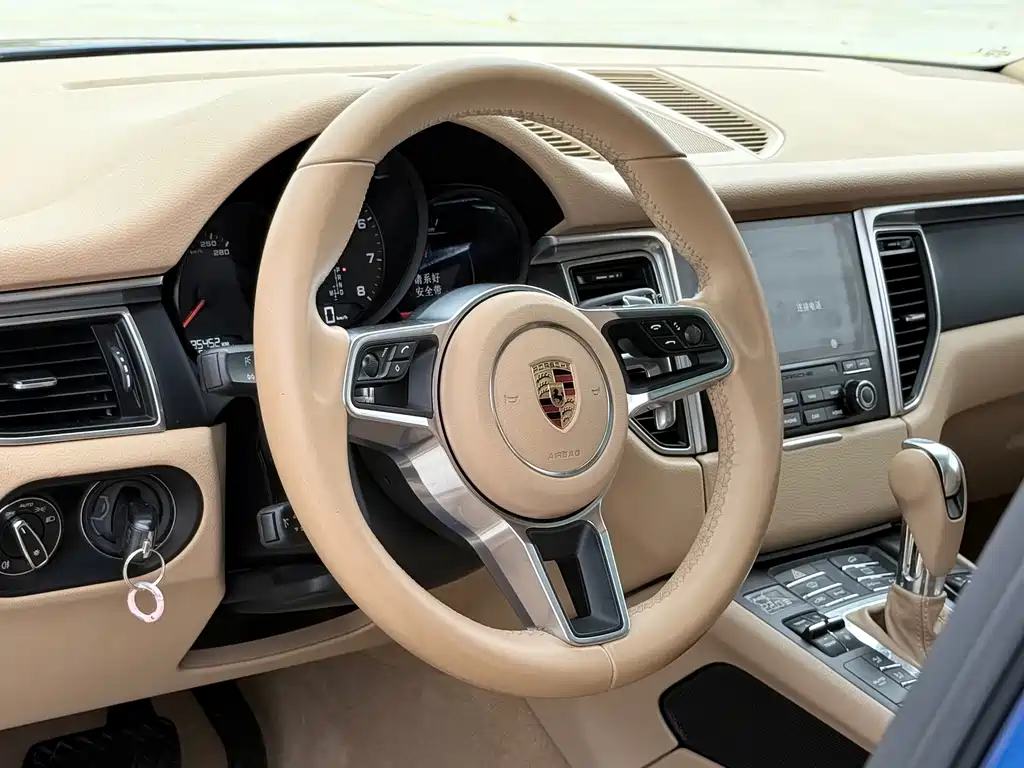 Macan 2.0T 2017