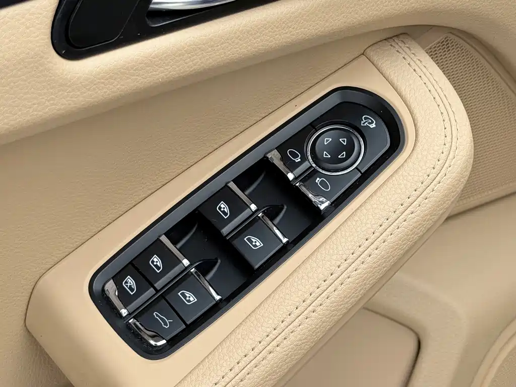 Macan 2.0T 2017