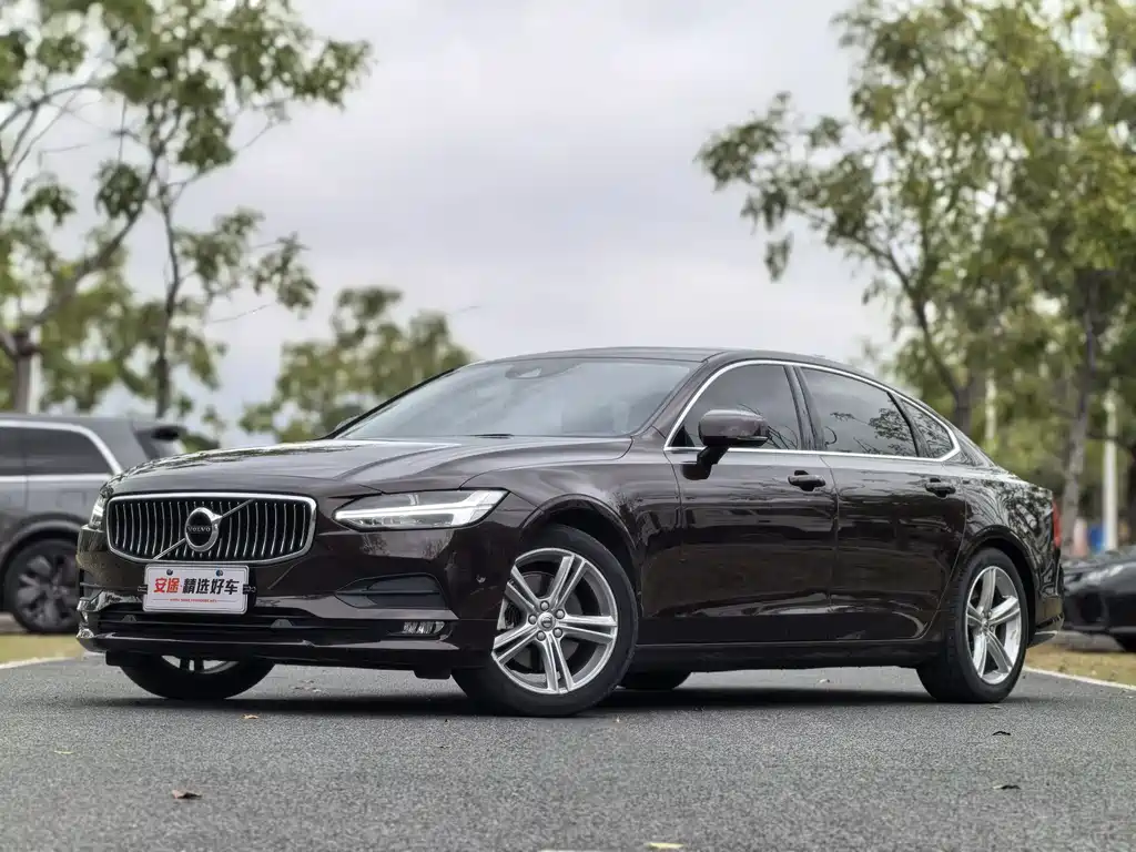 Volvo S90 2017 T4 Smart Edition