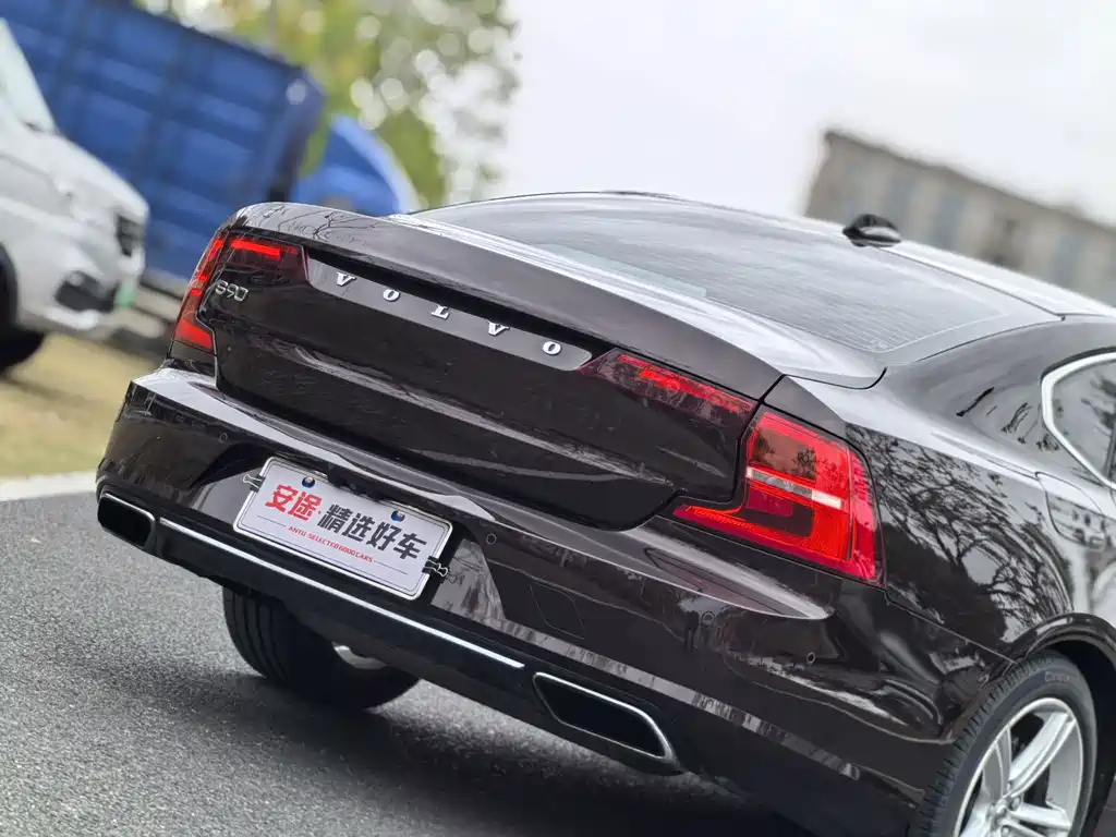 Volvo S90 2017 T4 Smart Edition