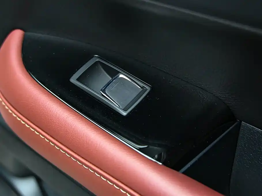 Lexus LX 2017 570 Luxury Edition