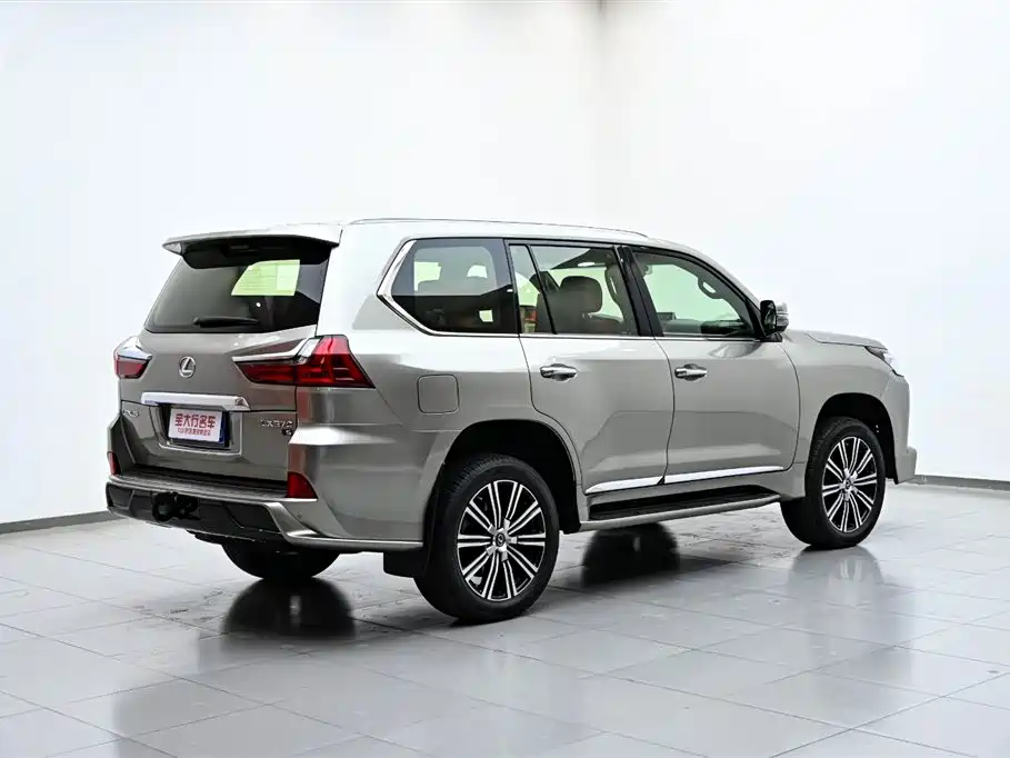 Lexus LX 2017 570 Luxury Edition