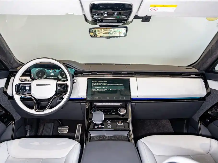 Range Rover Sport P510e Plug-in Hybrid First Edition 2023