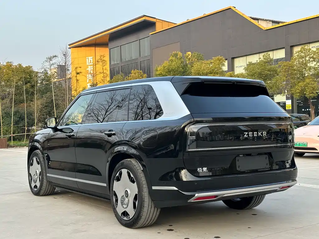 Jizhe 9X 2025 Model Hyper Edition 70kWh
