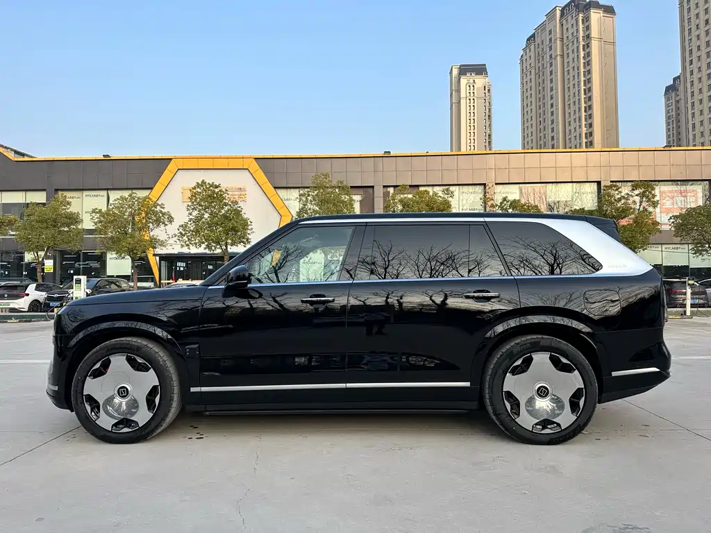 Jizhe 9X 2025 Model Hyper Edition 70kWh