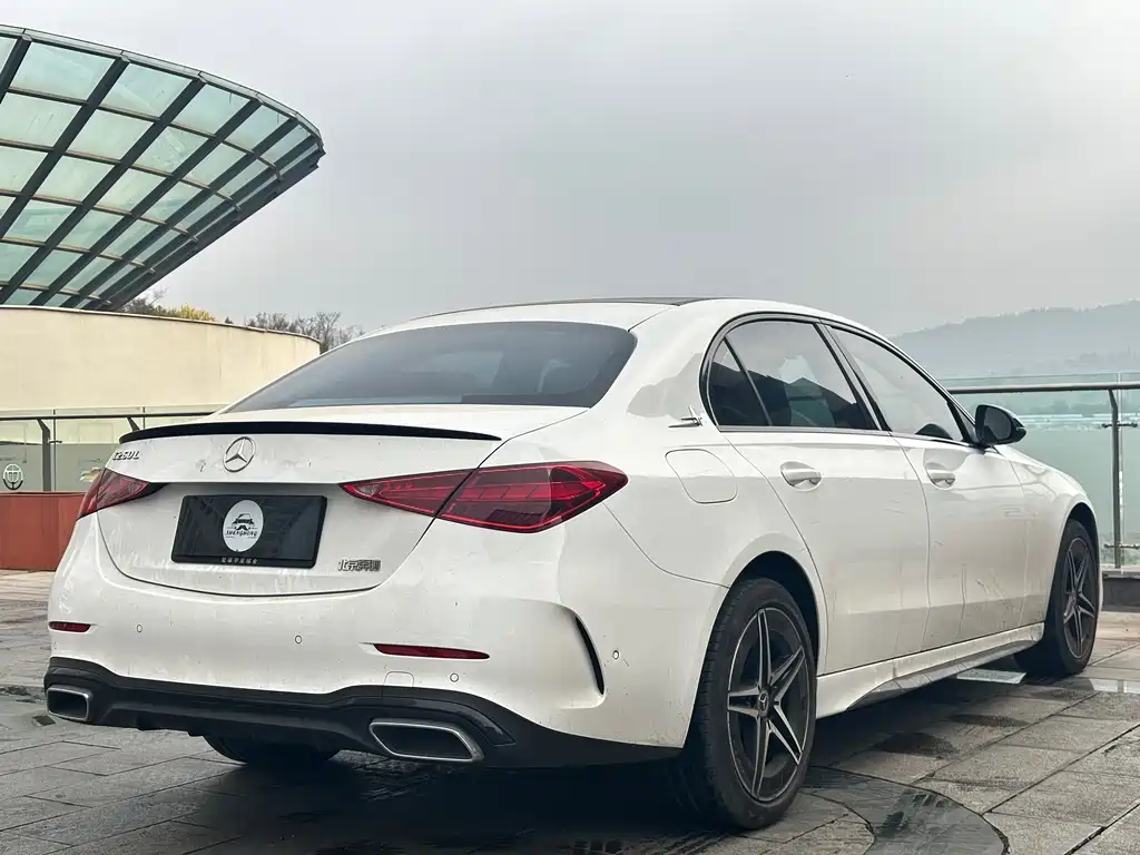Mercedes-Benz C-Class 2024 C 260 L Night Move Edition