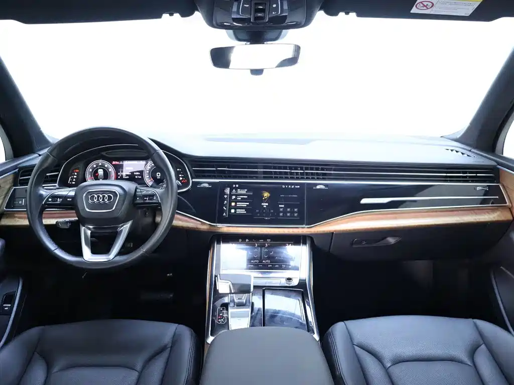 Audi Q7 2022 55 TFSI quattro S line Snow Sports Edition
