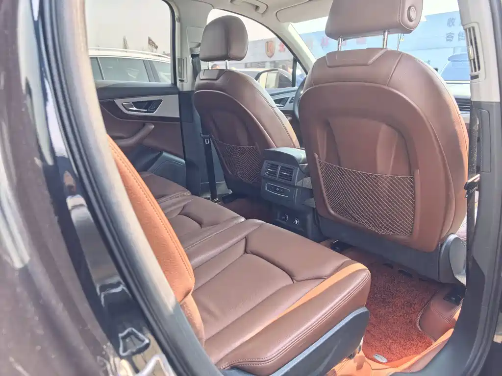 Audi Q7 2019 45 TFSI Comfort Edition