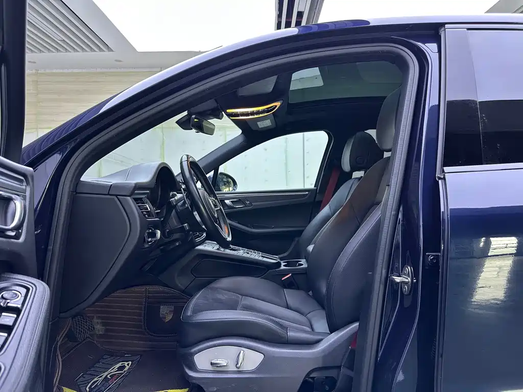 Macan 2018 2.0T