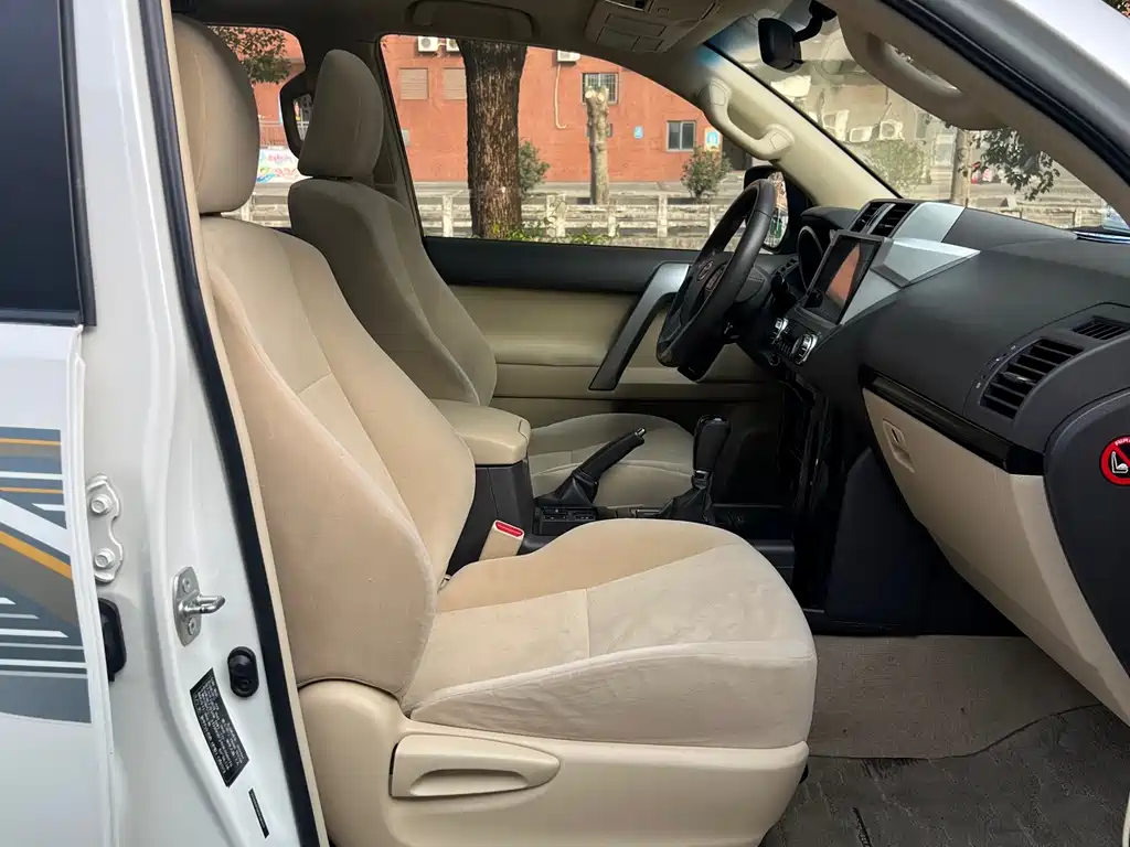 Prado (Imported) 2018 Model 2.7L Middle East Edition