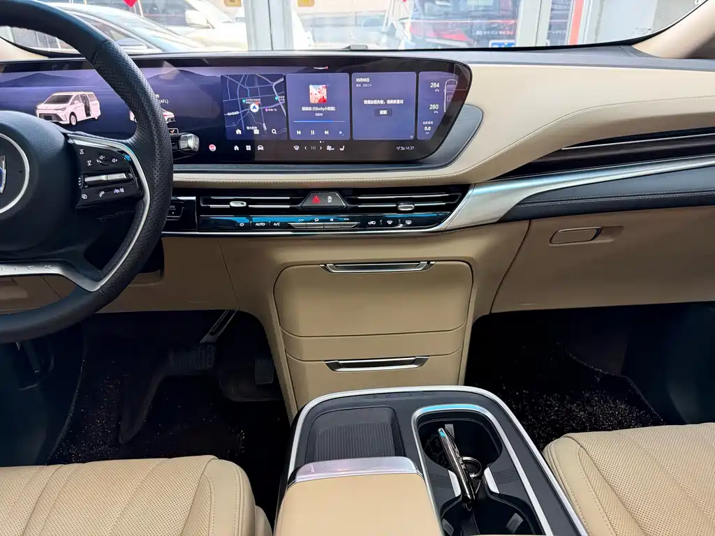 2023 Century 2.0T 7-seat Premium Edition