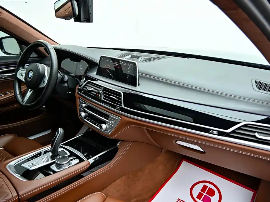 BMW 7 Series 2019 Model Facelift 740Li xDrive Executive M Sport Package