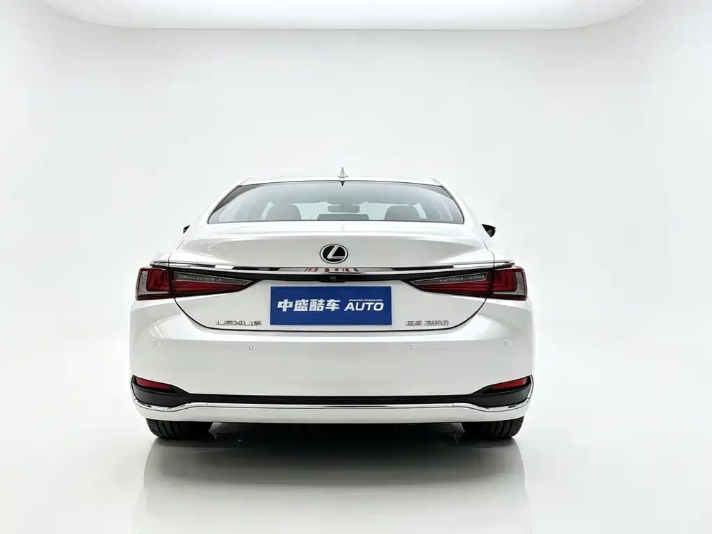 Lexus ES 2020 200 Excellence Edition