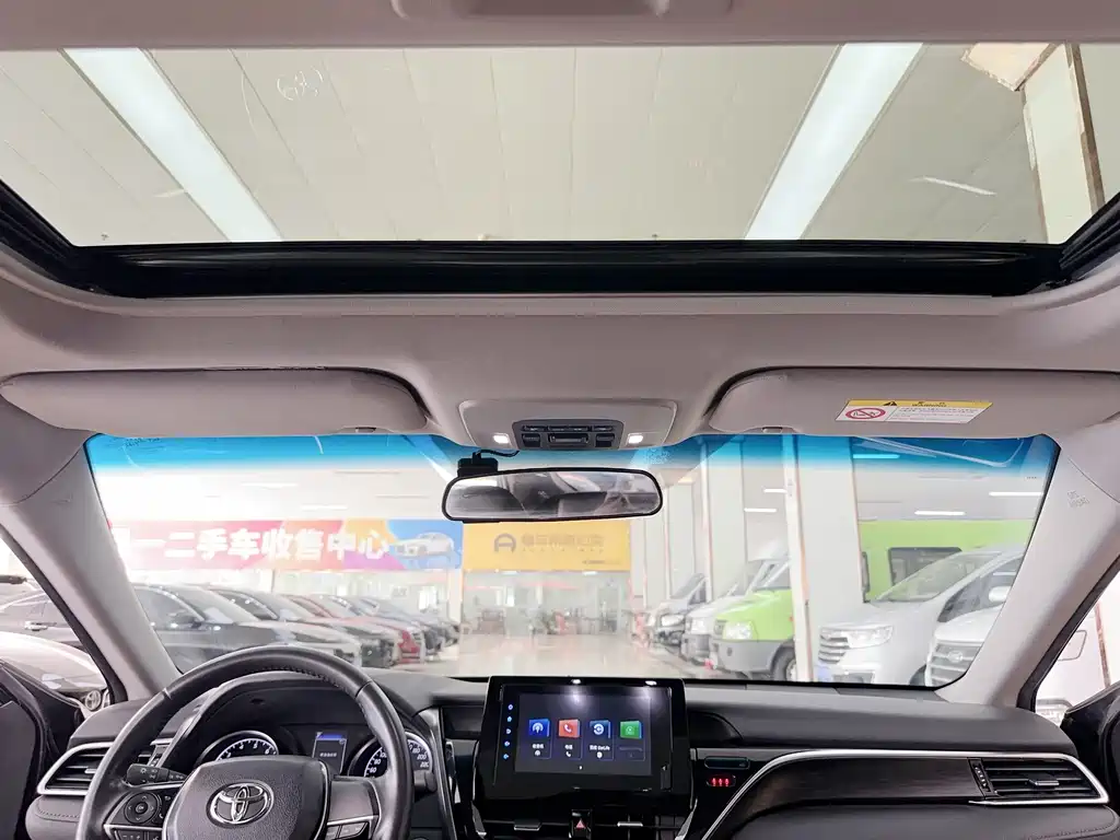 Camry 2022 2.0GVP Leading Edition