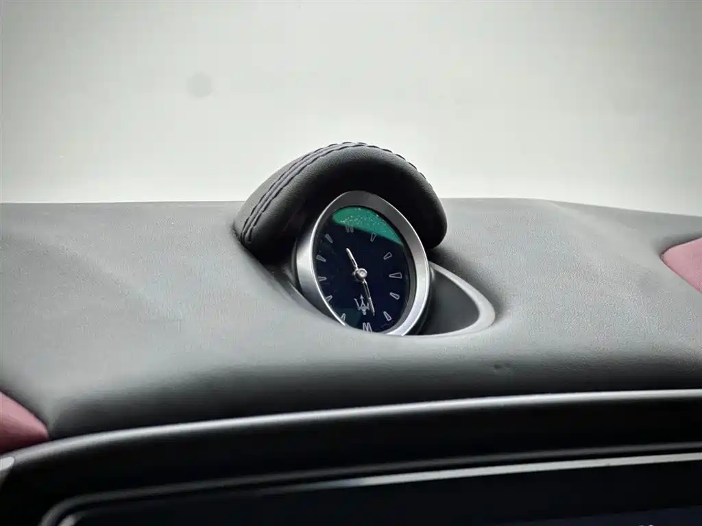 Ghibli 2018 3.0T Standard Edition