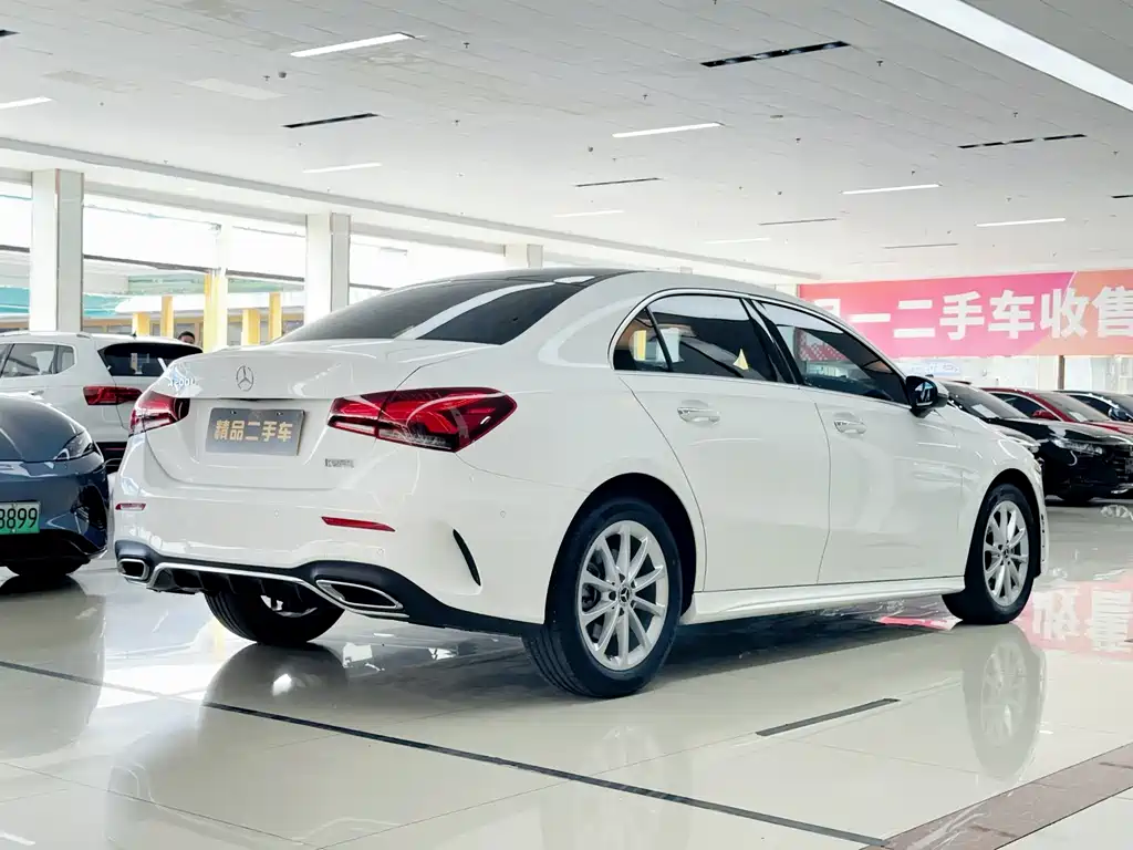 Mercedes-Benz A-Class 2022 A 200 L Sport Coupe Fashion Edition