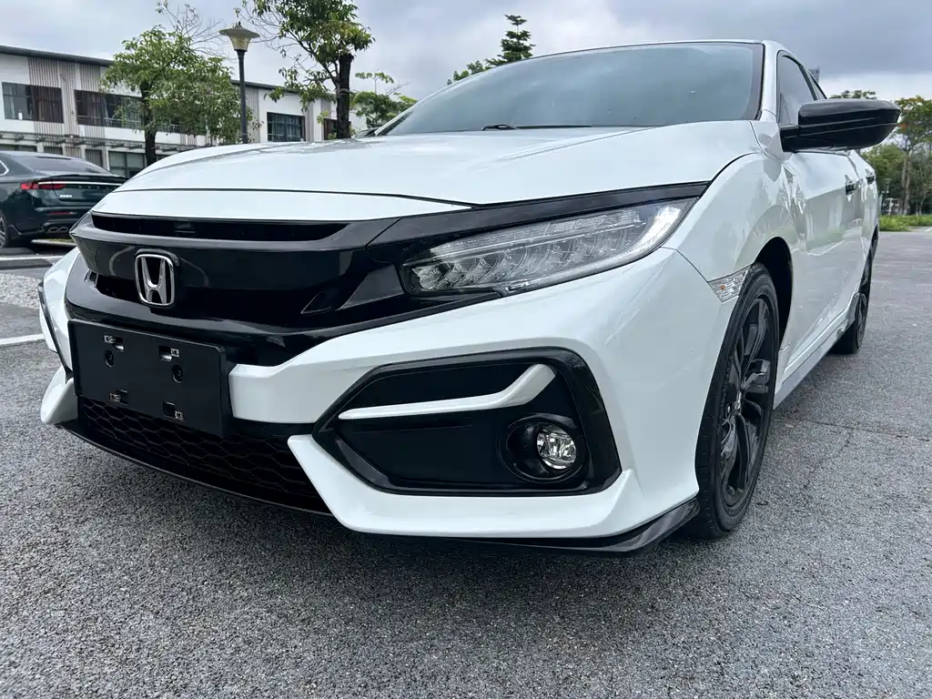 Civic 2021 Hatchback 220TURBO CVT ChaoKuKong