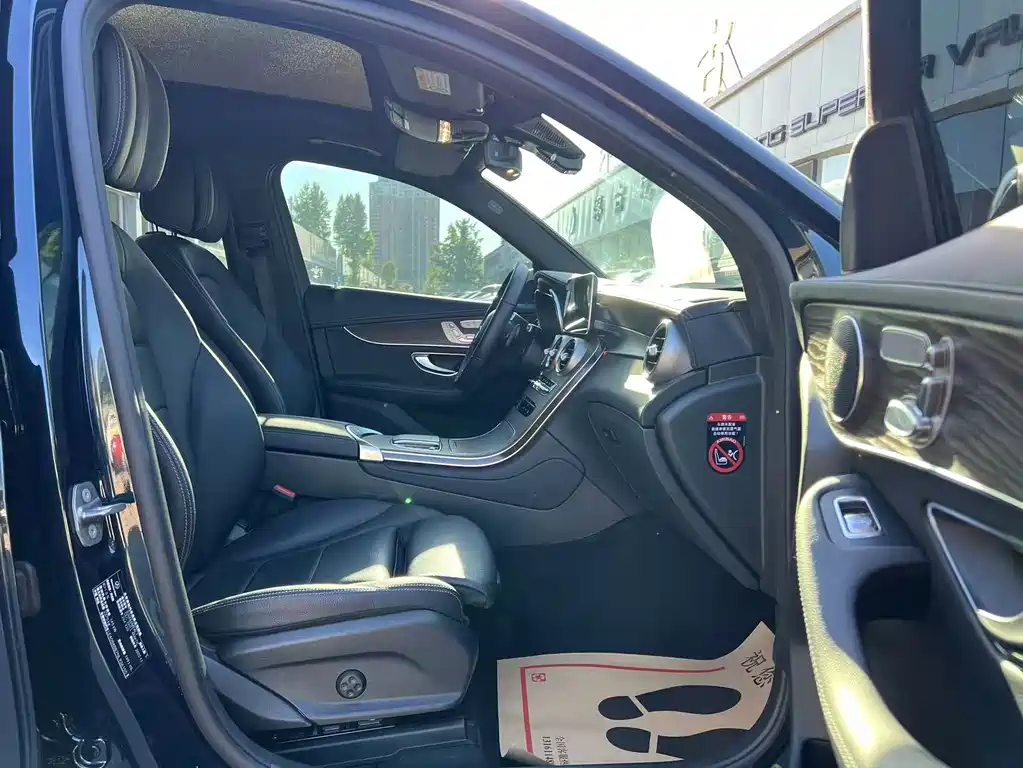 Mercedes-Benz GLC 2022 Facelift 260 L 4MATIC Luxury Edition