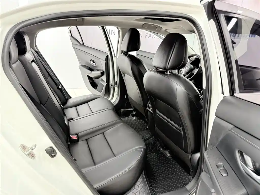 Sentra 2020款 改款 1.6L XL CVT Enjoyment Edition