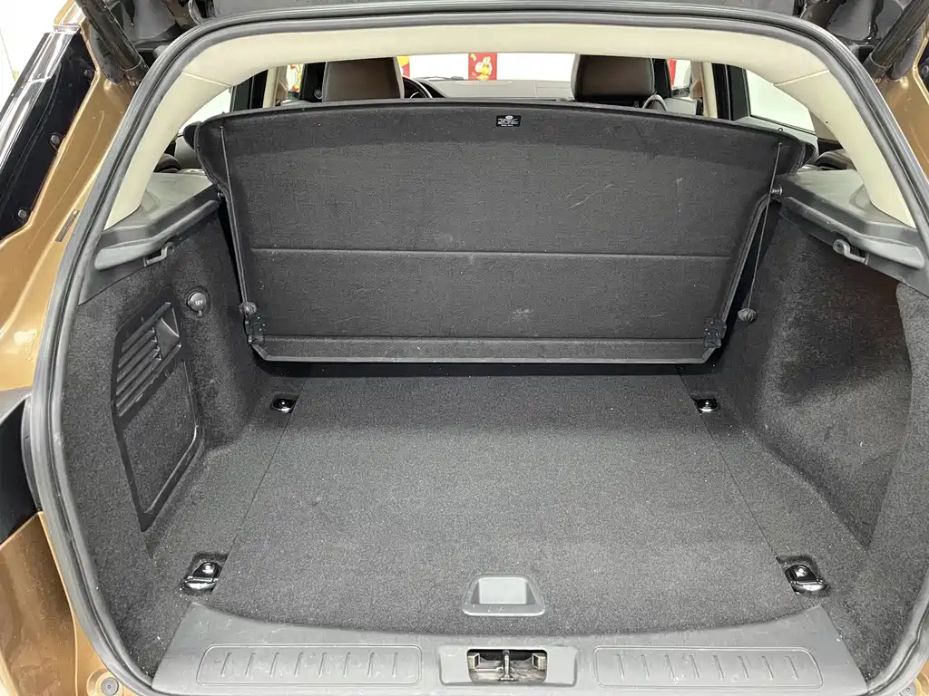 Range Rover Evoque 2015 2.0T Five-Door Pulsar Edition