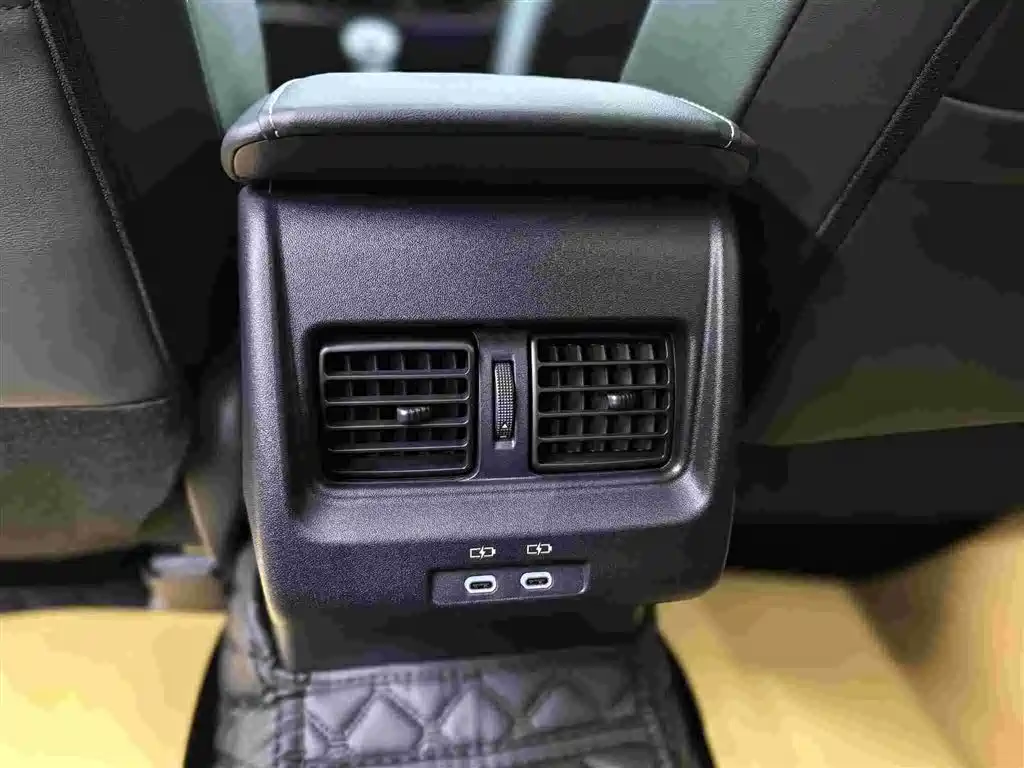 Camry 2026 2.0E Elite Edition