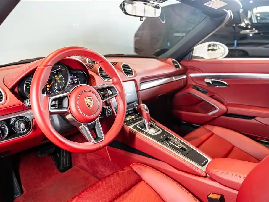 Porsche 718 Boxster 2.0T 2022 Model